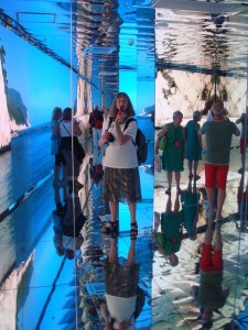 Mirrors and beauties inside Italian Pavilion