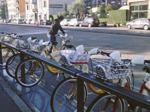 Milan: BikeMi station