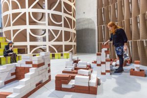 Prada foundation, Lana and the bricks