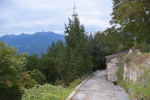 Cadelsasso - the old road to the village. This is the town laundry fountain