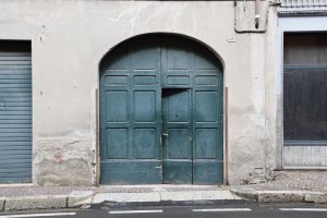 DELEBIO - pretty door