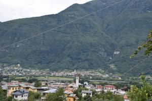 DELEBIO - view of the town from the path into the mountains