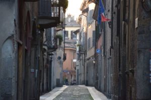 Pavia, pretty street!