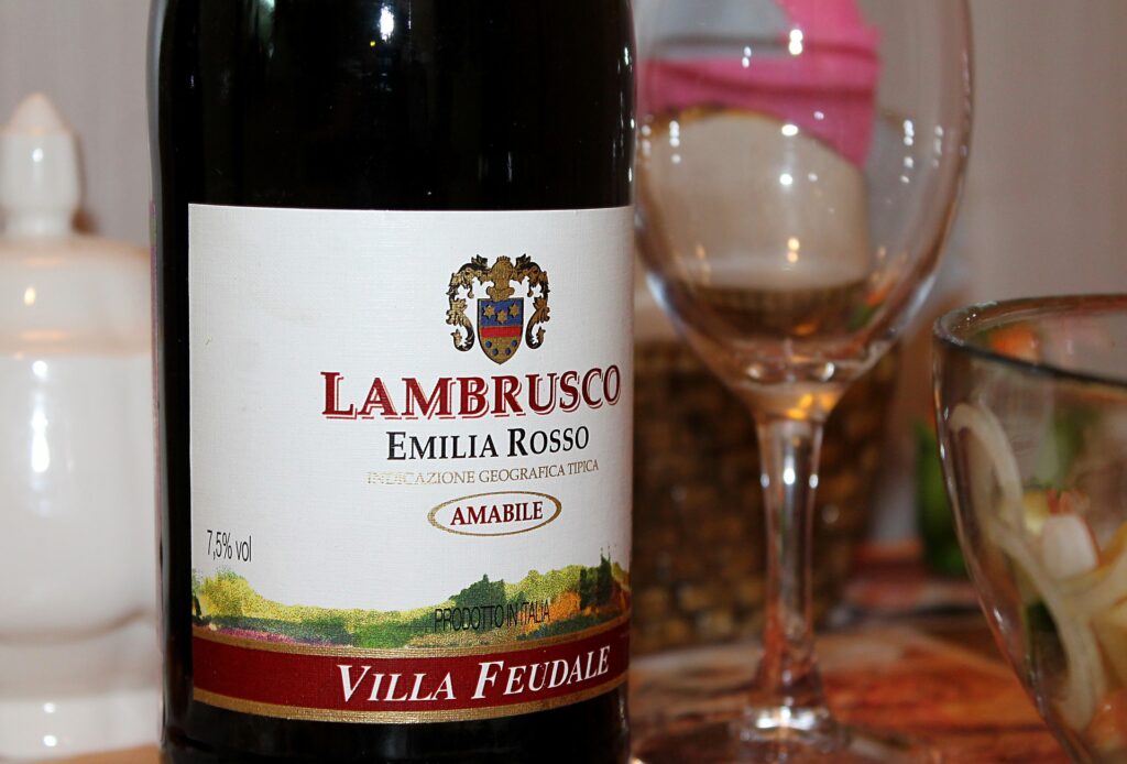 Emilia food: Lambrusco wine