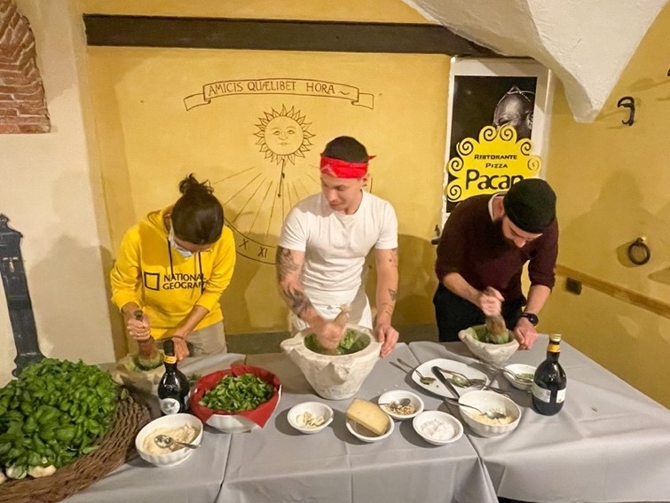 Pesto cooking class