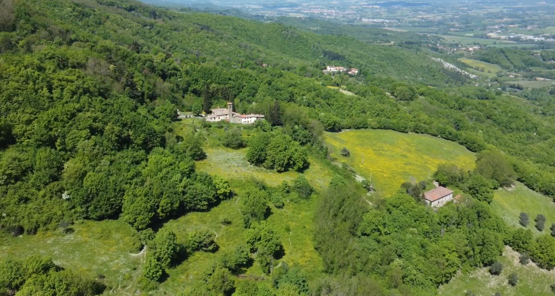 Rural tourism in Italy: best scenic routes through the Italian countryside